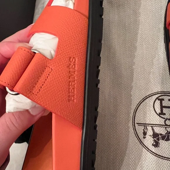 Hermes Chypre Sandals - Picture 7 of 7